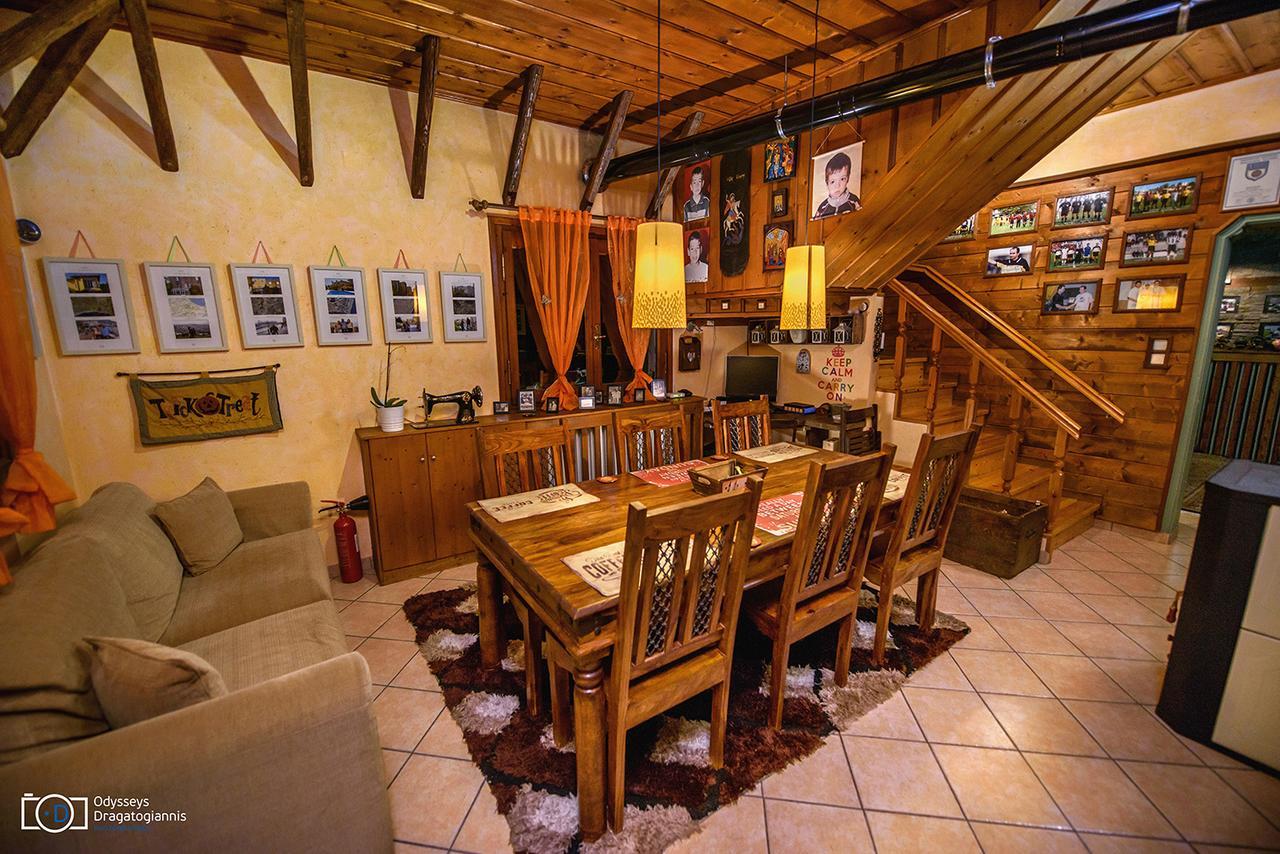 Traditional Guesthouse Tríkala Esterno foto